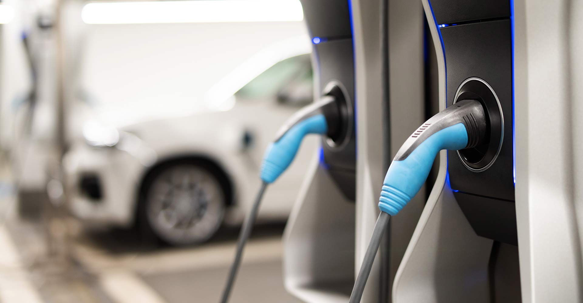 Vous vous posez des questions sur les installations de bornes de recharge électriques ?